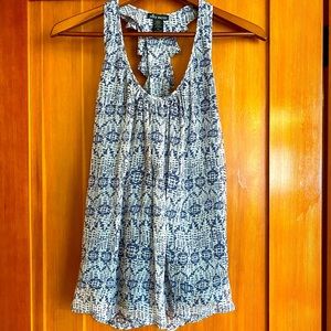Beachy Ella Moss tank, blue and white, size XS